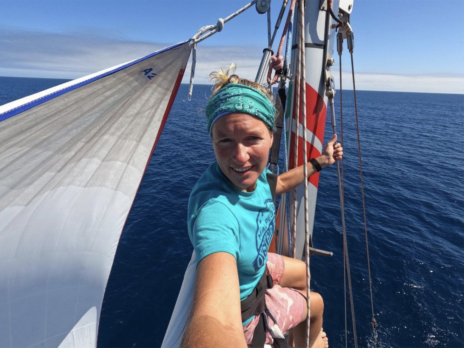 The captain of the world has changed! The new captain is Kirsten Neuschäfer