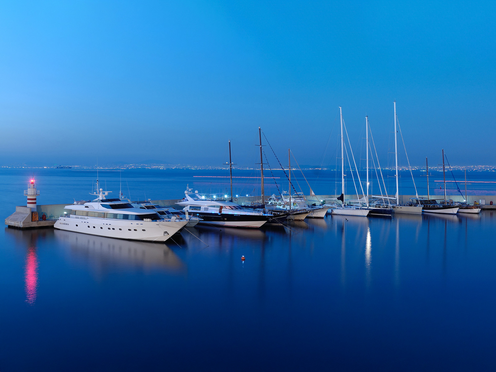 Setur Marinas Yalova: Yachting center of the Marmara Sea