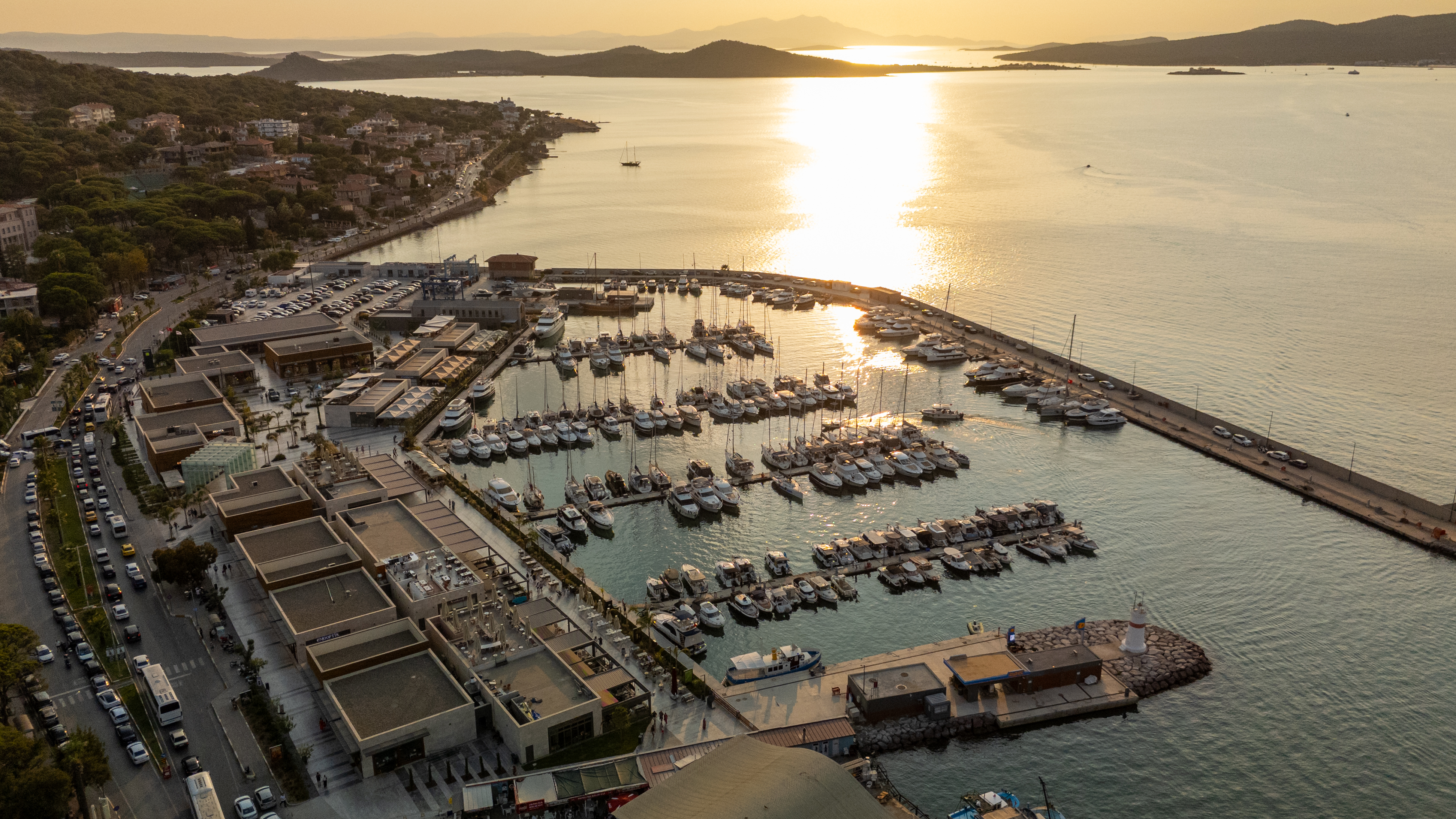 Ayvalık Marina